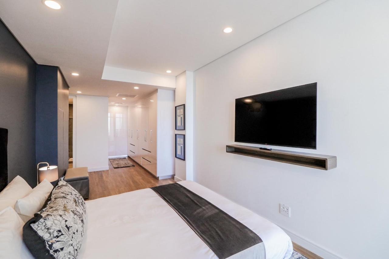 Apartment Reserved Illovo Johannesburg